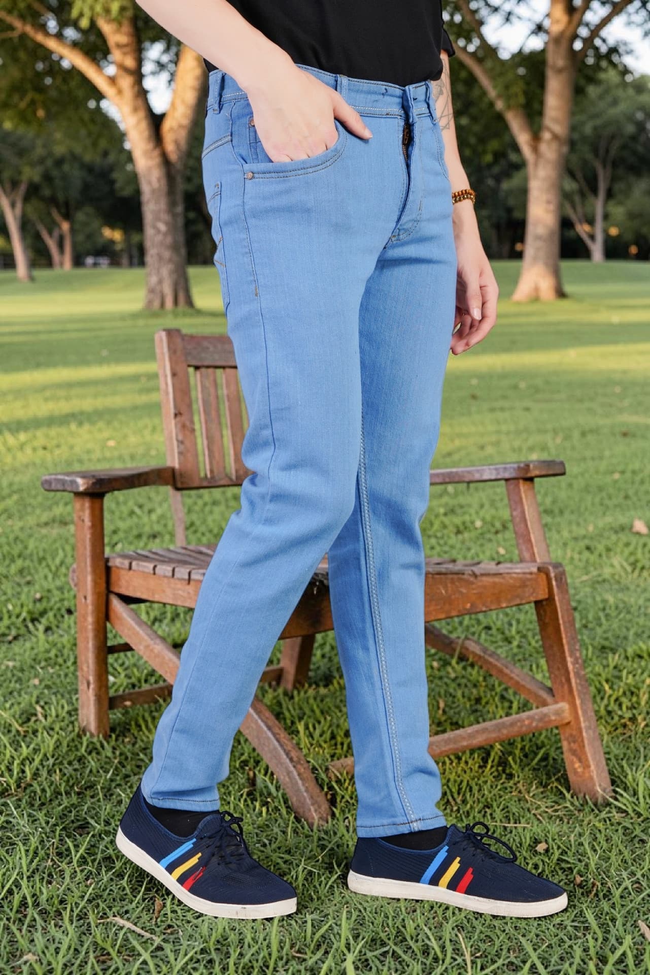 Men Slim Mid Rise Light Blue Jeans